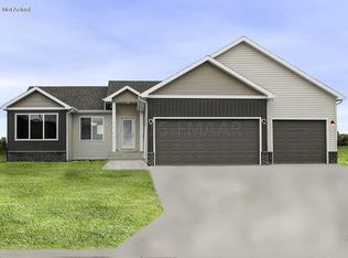 7143 14th St #S, Fargo, ND 58104