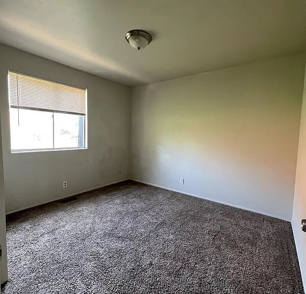 2284 S 800 E #1 — Photo 9