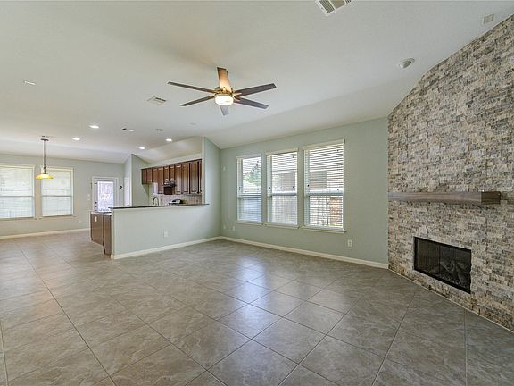 2nd image of 6014 Watford Bnd