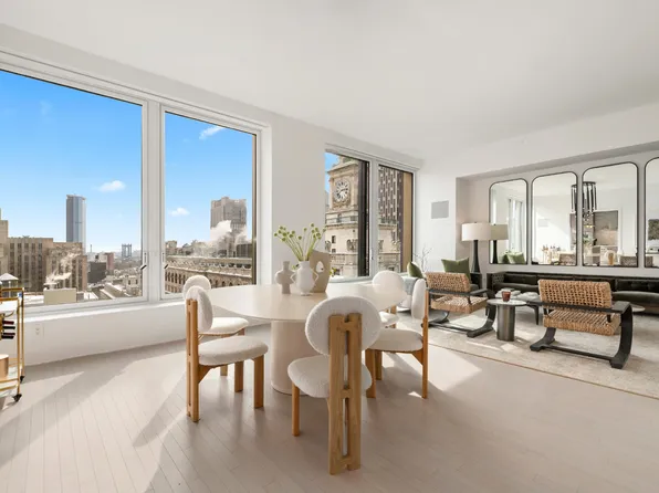 91 Leonard image 1 of 23