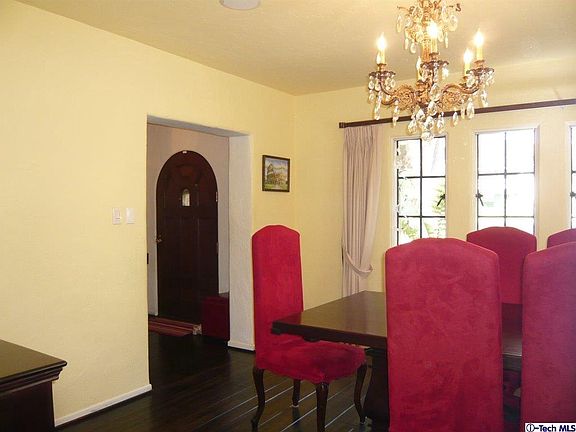 5th image of 2126 Melville Dr