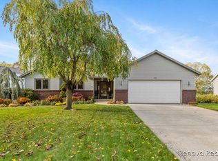 8549 Eldora Dr SW, Byron Center, MI 49315