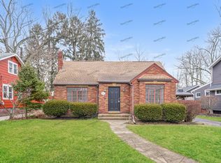 84 Hartman St, Berea, OH 44017