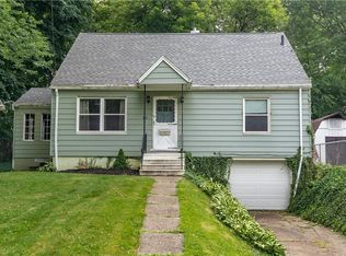 814 Keeney St, Akron, OH 44310