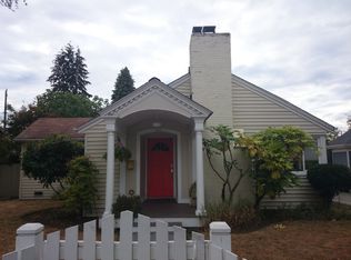 3411 44th Ave SW, Seattle, WA 98116