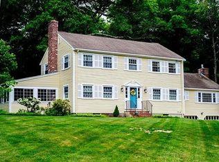 13 Timber Ln, Topsfield, MA 01983