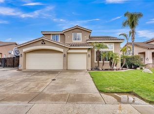 8424 Orchard Park Dr, Riverside, CA 92508