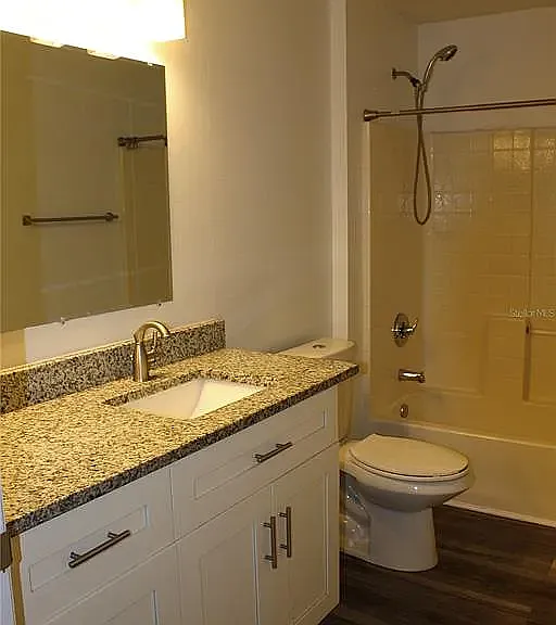 1666 Pendleton St — Photo 17