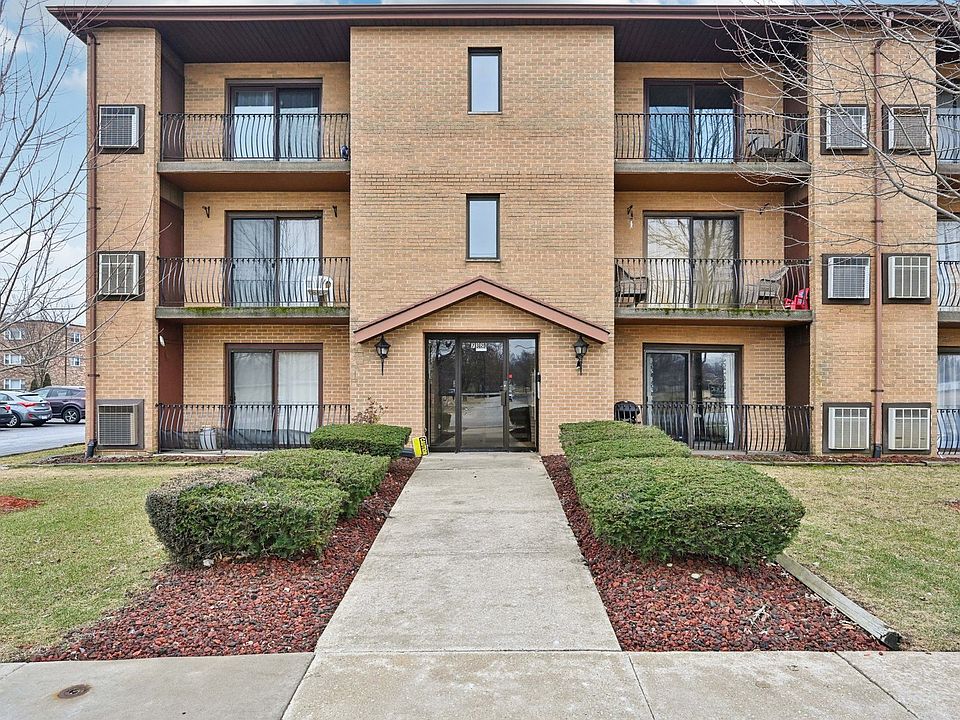 1st image of 7321 175th St APT 1F