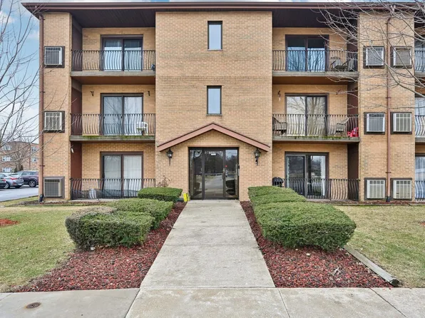 7321 175th St APT 1F, Tinley Park, IL 60477