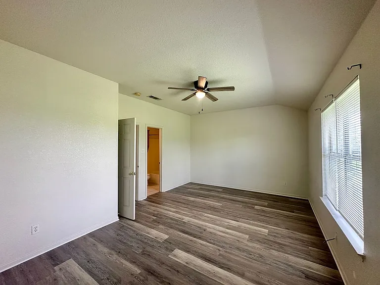 3705 Woodrow Dr — Photo 15