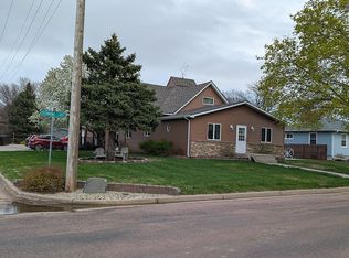 901 S Vermont Ave, Platte, SD 57369