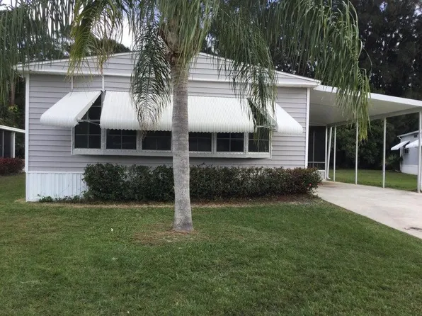 23 San Marino Way, Port St Lucie, FL 34952