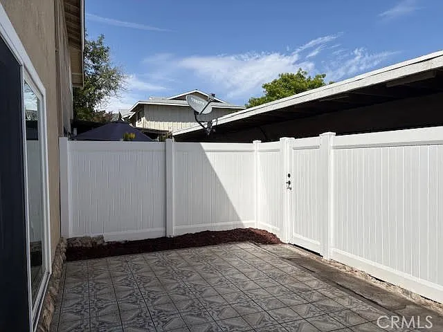 623 E Matchwood Pl — Photo 11