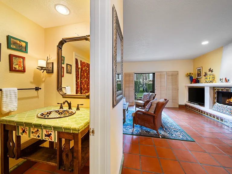 77309 Avenida Fernando — Photo 28