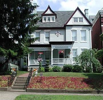 1st image of 1020 Ann St