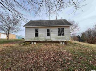 14955 E Grain Bin Rd, Lewistown, IL 61542
