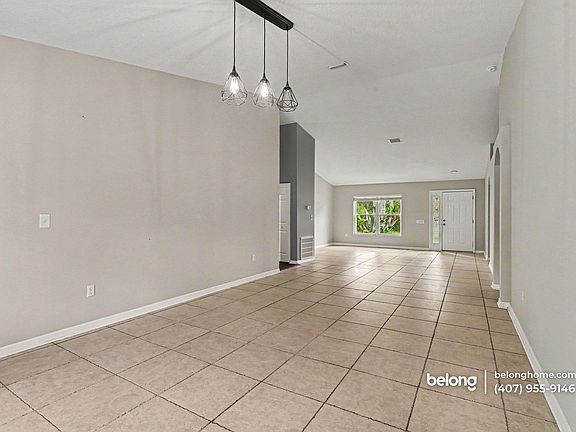 5th image of 58 Raleigh Dr