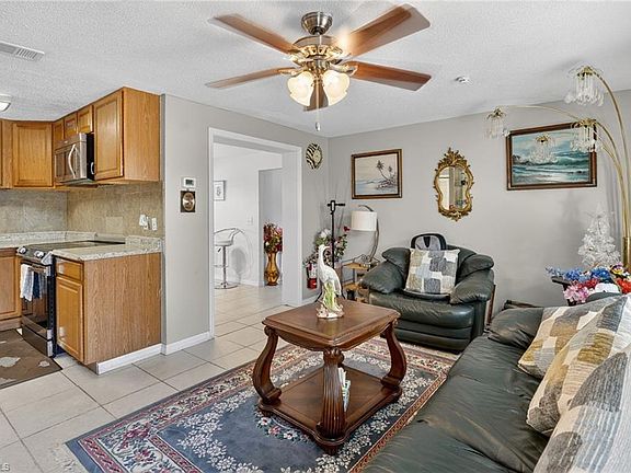 5th image of 2201 Coronet ST
