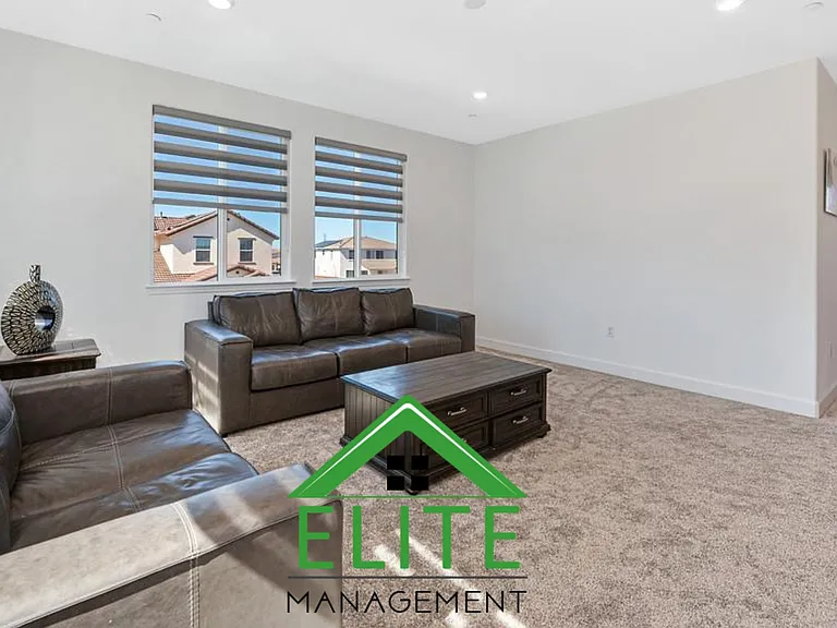 6024 Meru Way — Photo 9