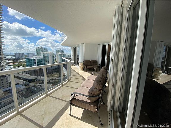 5th image of 16711 Collins Ave APT 2301