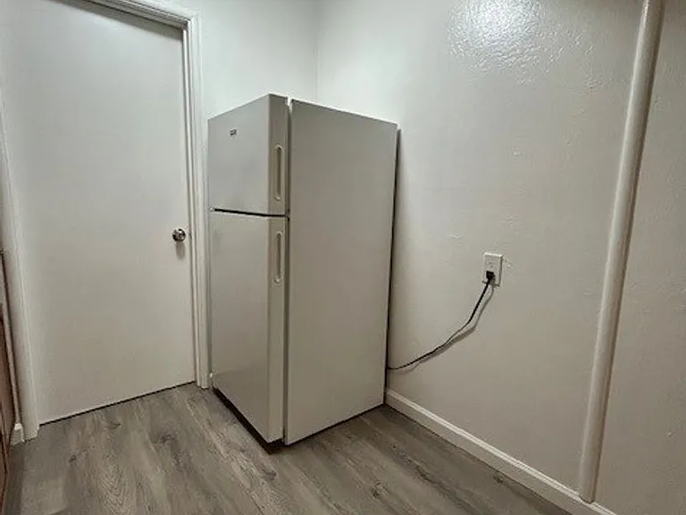 2115 Haste St #109 — Photo 6