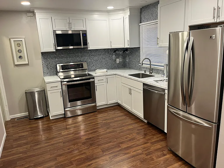 916 S Martha St — Photo 4