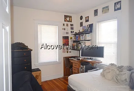 3 bed, 1.0 bath, $3,300 — Photo 4