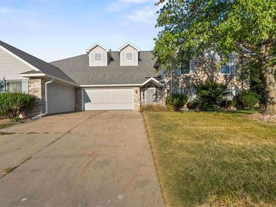 109 Cayman St, Iowa City, IA, 52245