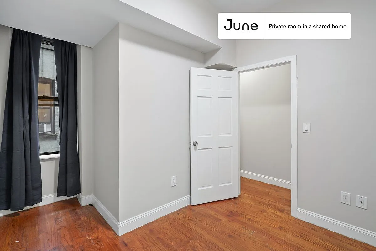 Building Photo - 89 Kingston Ave #B