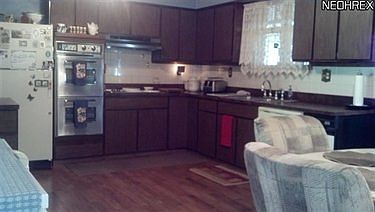 4th image of 16099 Elm Dr