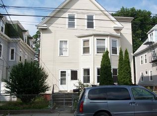 25 Myrtle St, Pawtucket, RI 02860