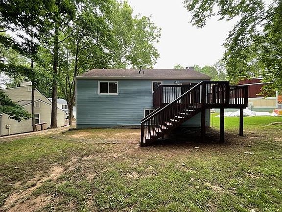 3rd image of 355 Olde Bridge Way