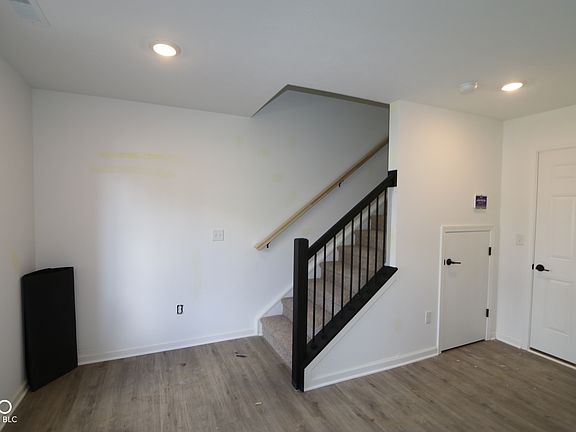 5th image of 4501 Yellowwood Ave
