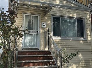 42-39 77th St, Flushing, NY 11373