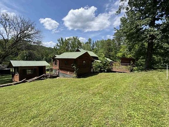 2nd image of 203 Hurricane Creek Dr