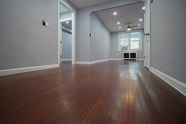 Rented by Citi Zone Realty | media 14