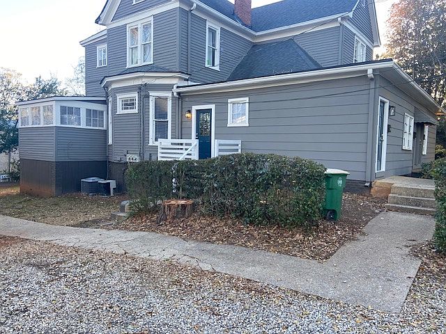 Private Entry with Porch and Front Stoop!