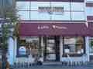 179 N Main St, Iola, WI 54945