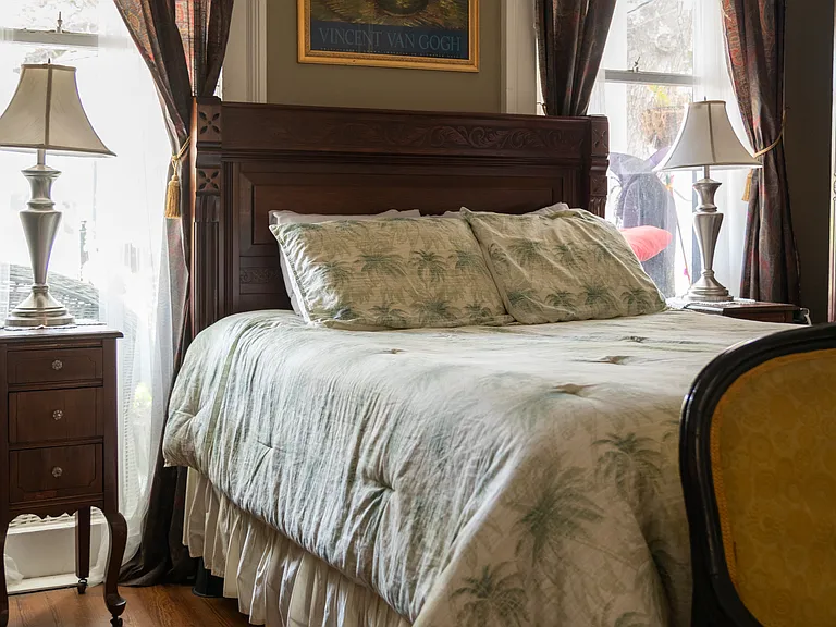 2405 Saint Charles Ave #105 — Photo 8