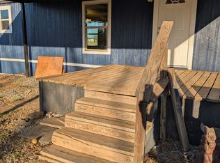 475 County Road 4009, Savoy, TX 75479