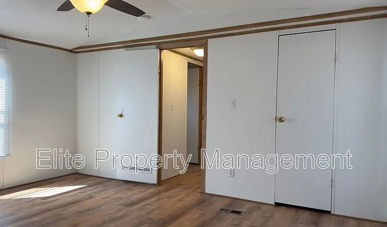 98 E Byrd Dr — Photo 18