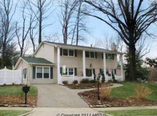 6712 Coachman Dr, Springfield, VA 22152