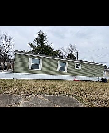 3rd image of 6835 Landstar Dr