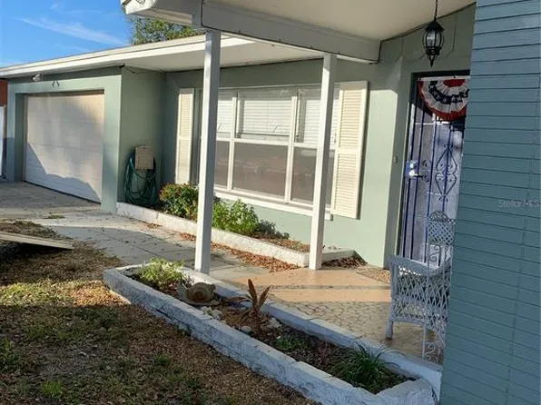 1056 Keene Rd, Largo, FL 33771
