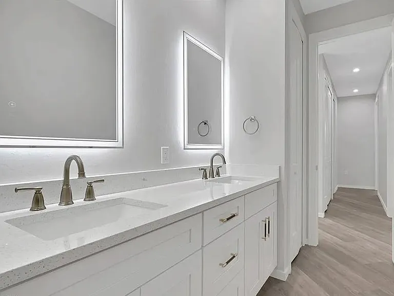 3500 Croton Rd #102 — Photo 7
