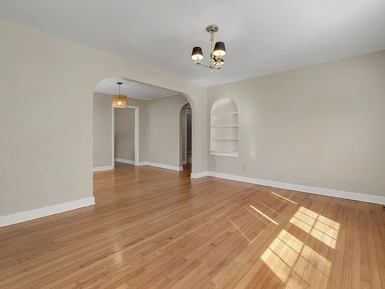 810 N Duval St #A — Photo 6