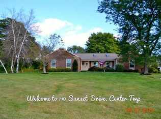 119 Sunset Ln, Aliquippa, PA 15001