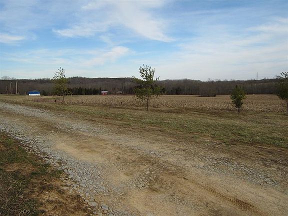 2nd image of 1700 Zion Ln