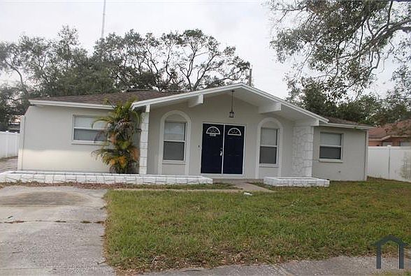 1st image of 3209 Darlington Dr